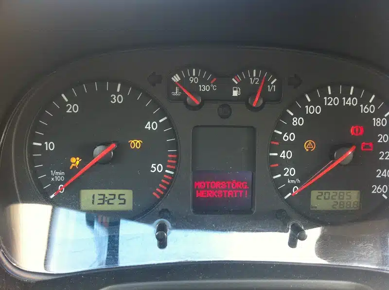 Comment diagnostiquer et réparer un voyant préchauffage clignotant sur une Volkswagen